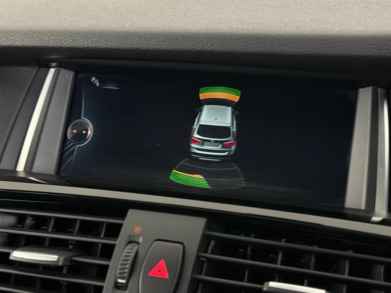 BMW X3 thumbnail Infotainment System