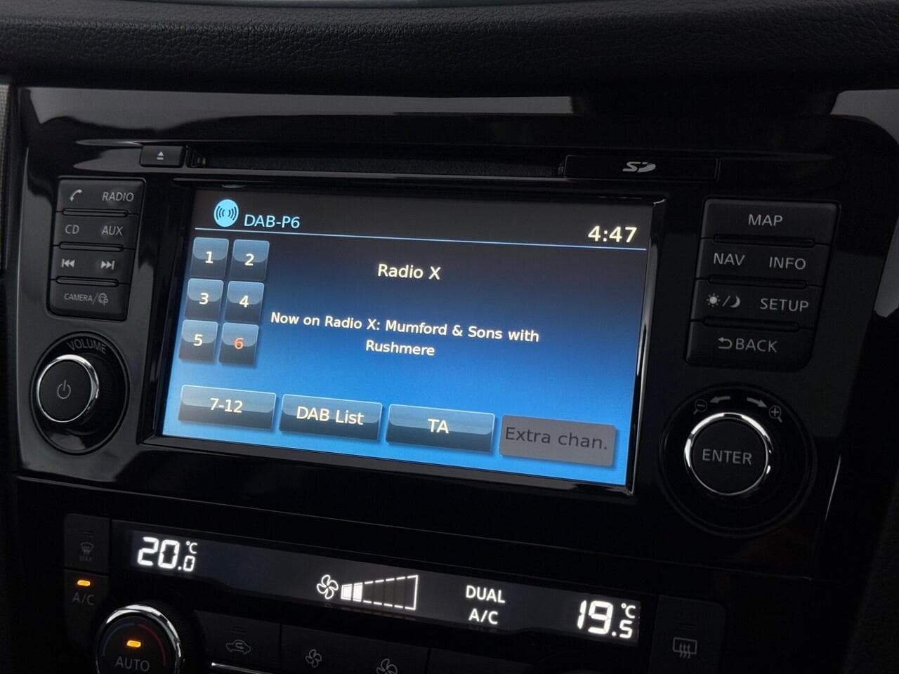 Nissan Qashqai thumbnail Infotainment System