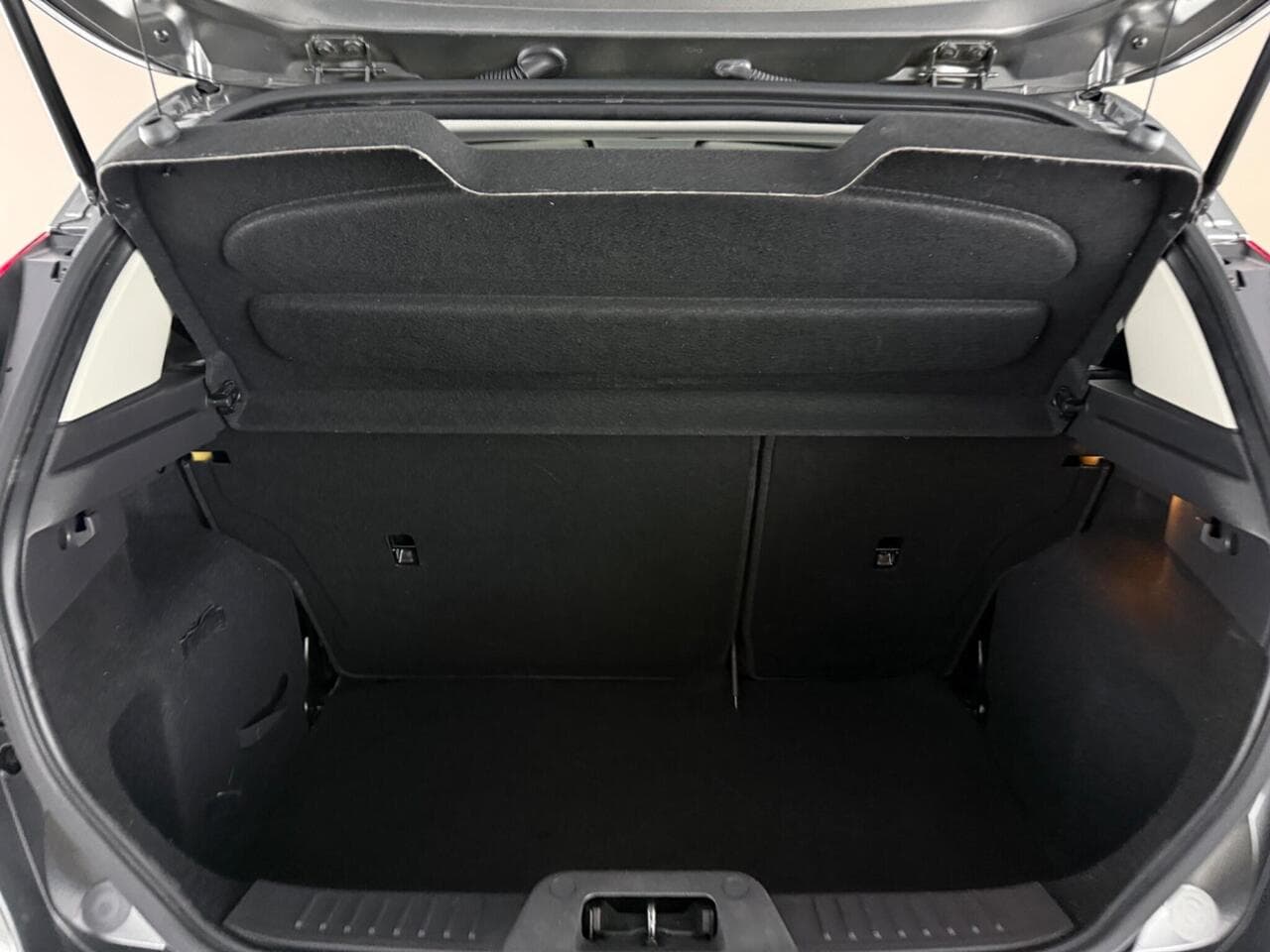 Ford Fiesta thumbnail Boot