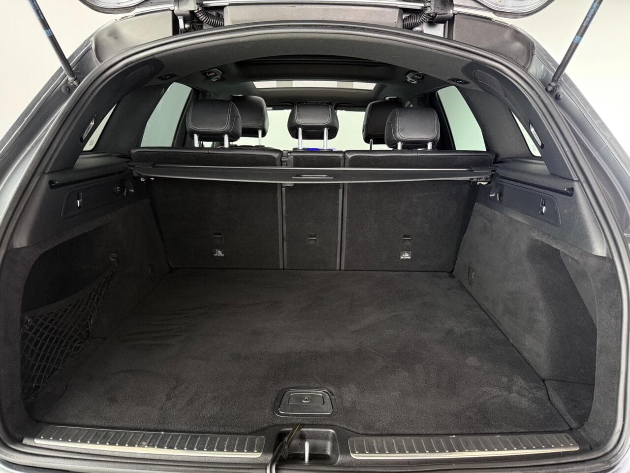 Mercedes-Benz GLC thumbnail Boot