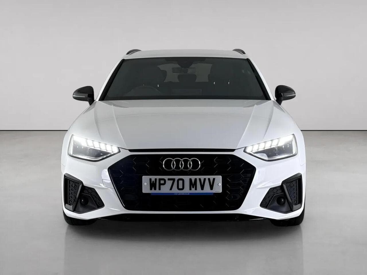 Audi A4 Avant thumbnail Front
