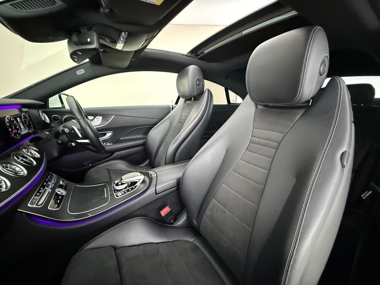 Mercedes-Benz E Class thumbnail Seat Front Passenger
