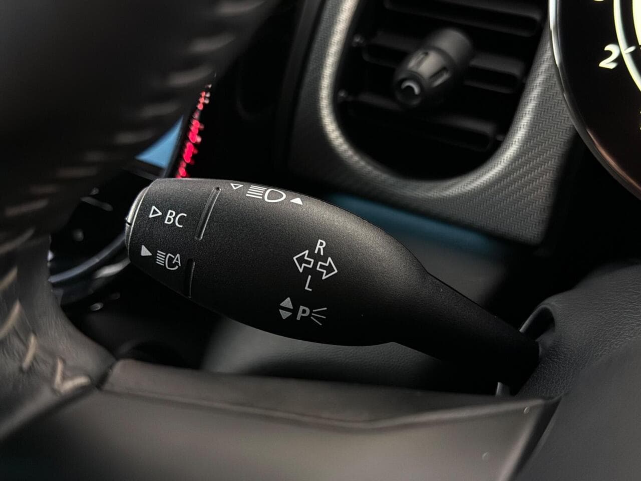 MINI Hatch thumbnail Misc Controls