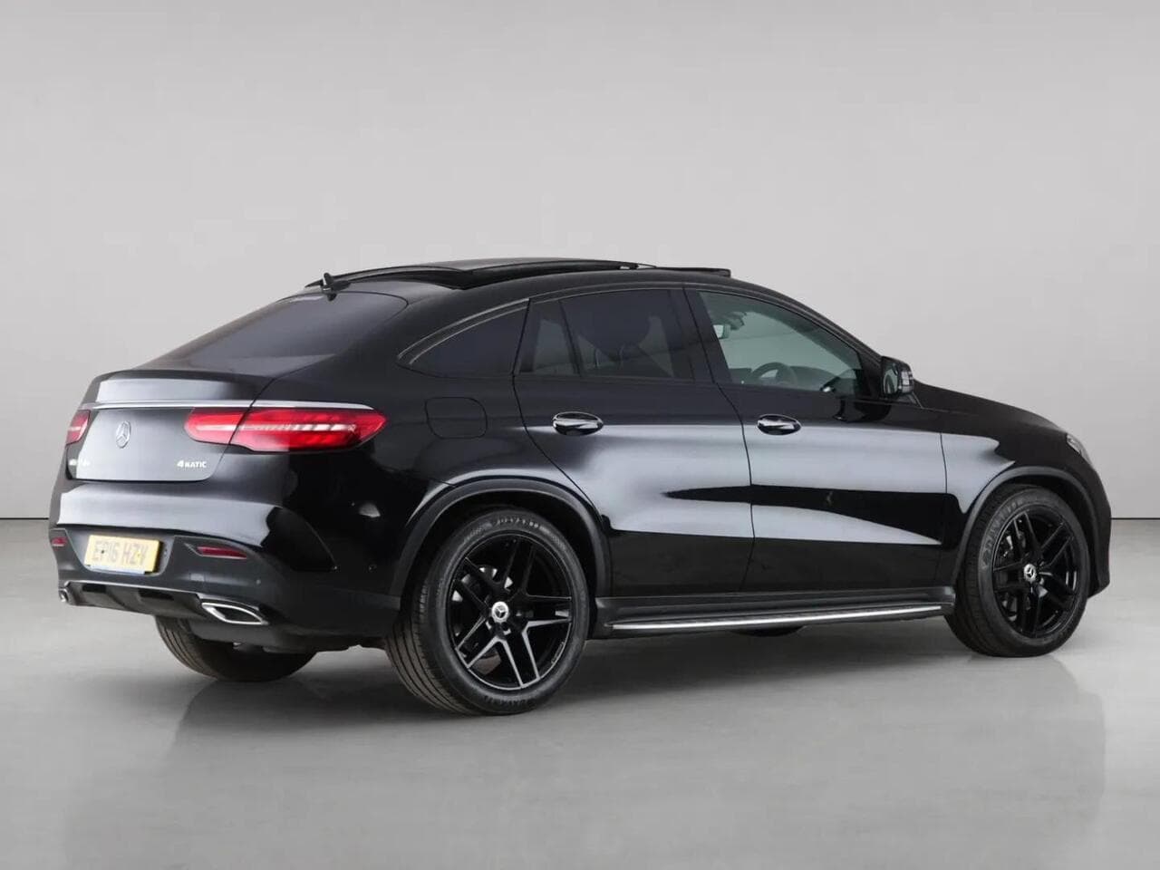 Mercedes-Benz GLE thumbnail Rear Right