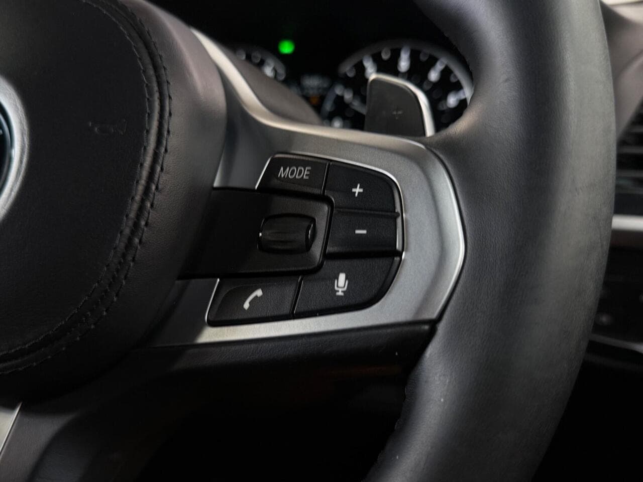BMW X3 thumbnail Misc Controls