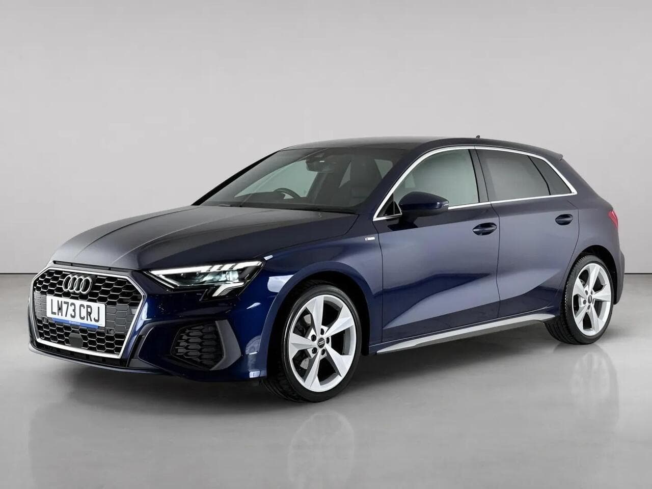 Audi A3 thumbnail Front Left