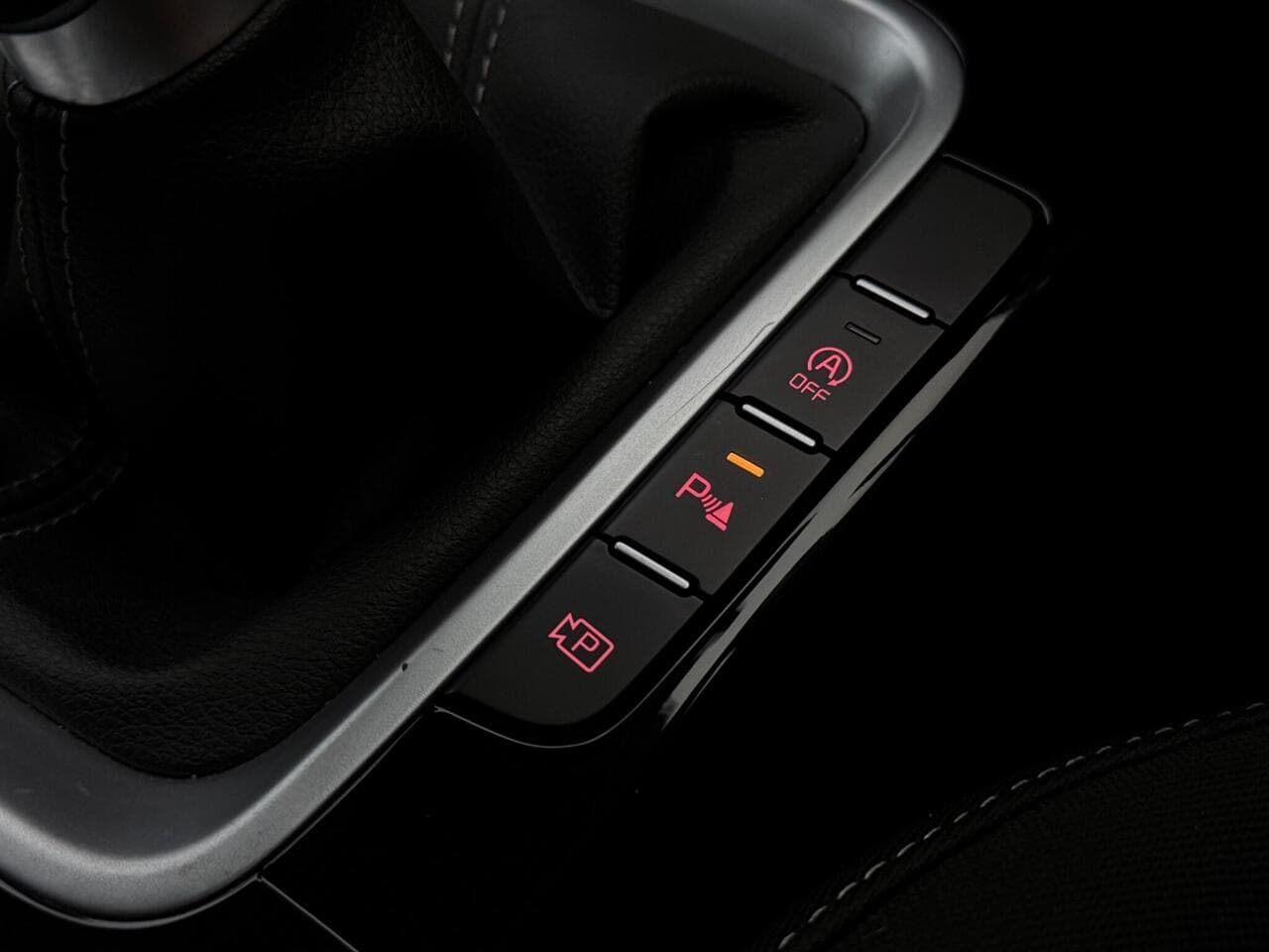 Kia XCeed thumbnail Misc Controls