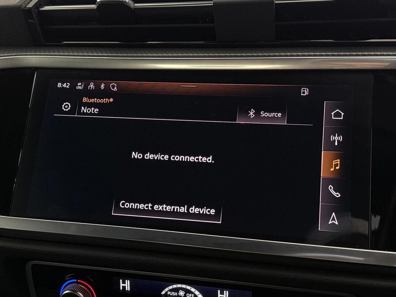 Audi Q3 thumbnail Infotainment System