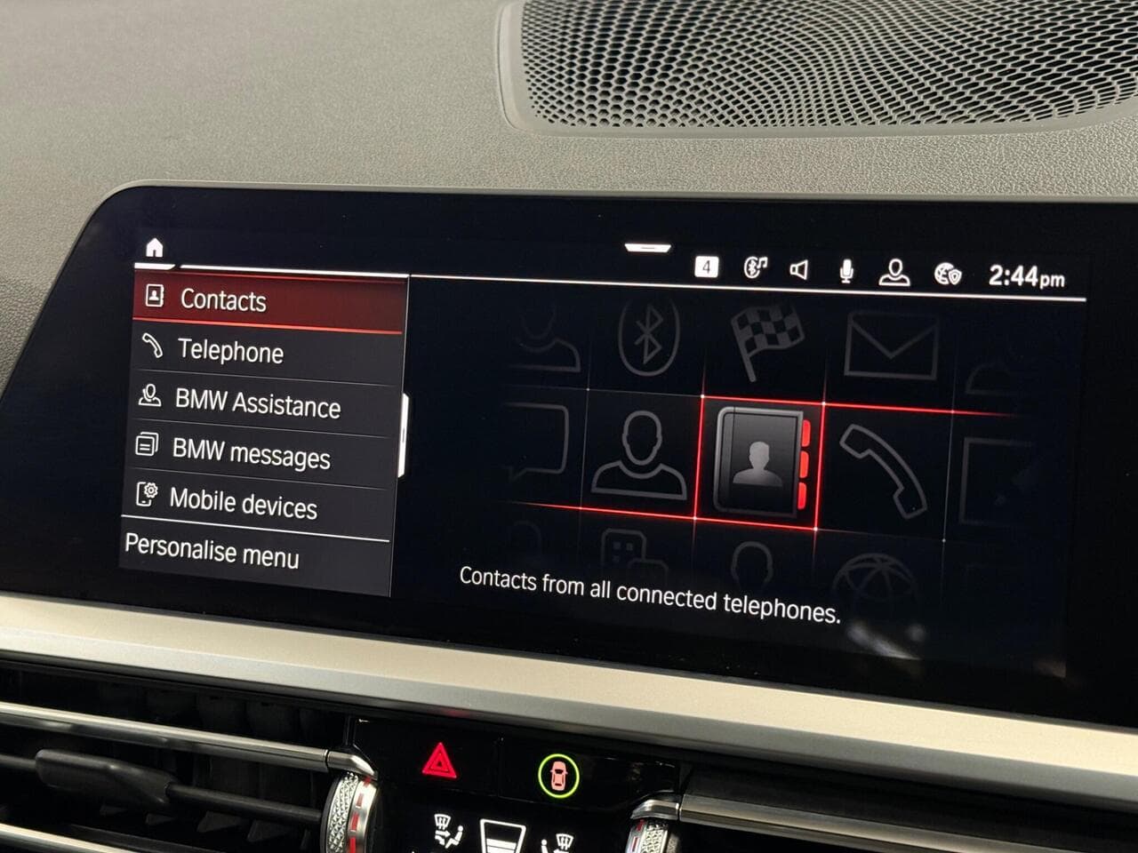 BMW 3 Series thumbnail Infotainment System