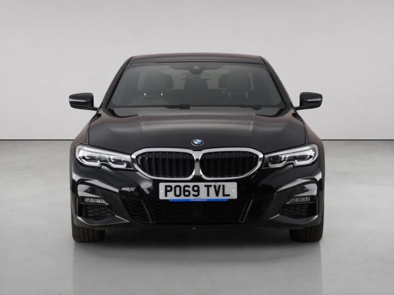 BMW 3 Series thumbnail Front
