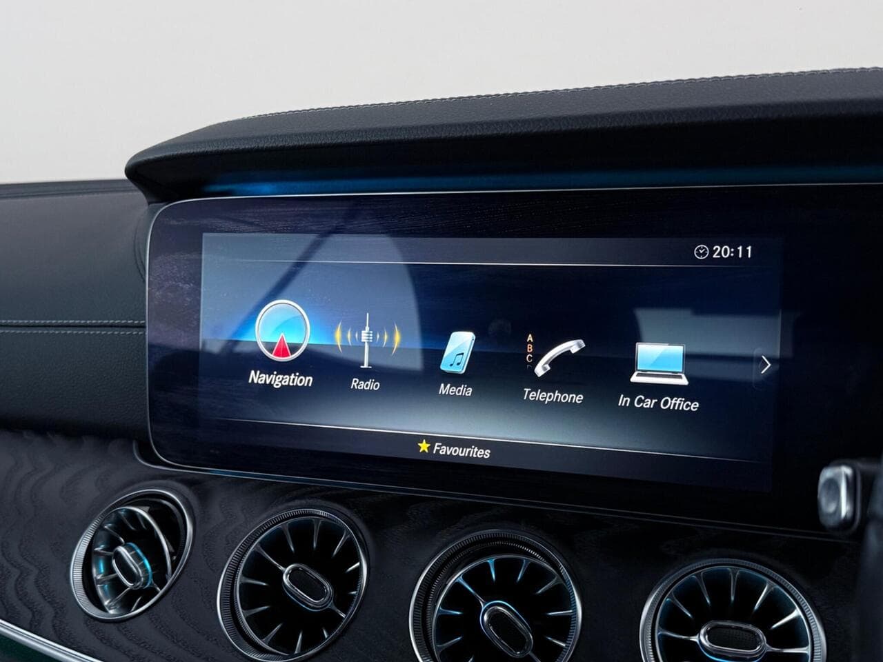 Mercedes-Benz E Class thumbnail Infotainment System