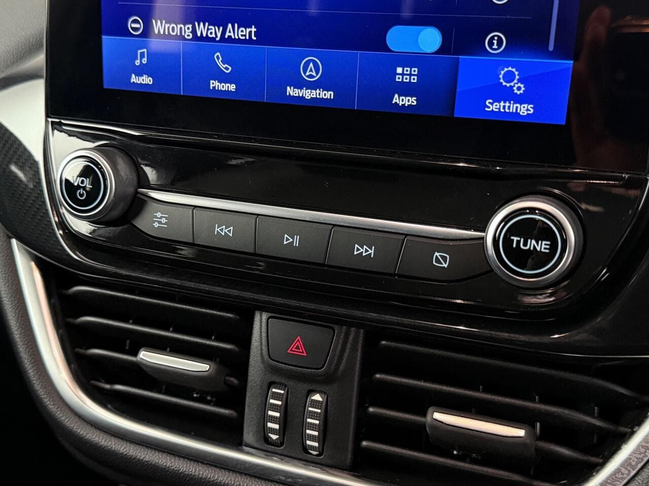 Ford Puma thumbnail Infotainment System