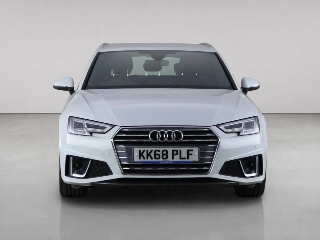 Audi A4 Avant thumbnail Front