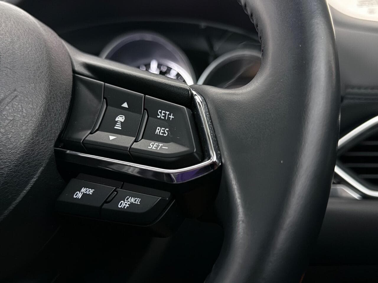 Mazda CX-5 thumbnail Misc Controls