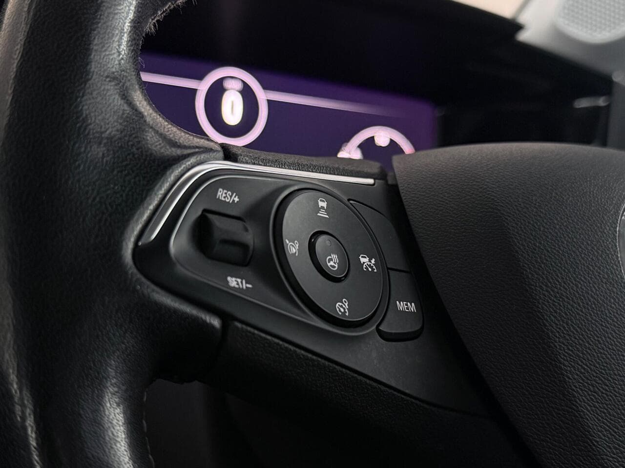 Vauxhall Mokka thumbnail Misc Controls