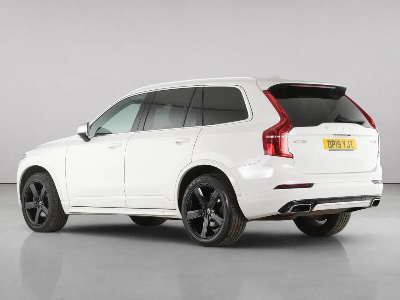 Volvo XC90 thumbnail Rear Left