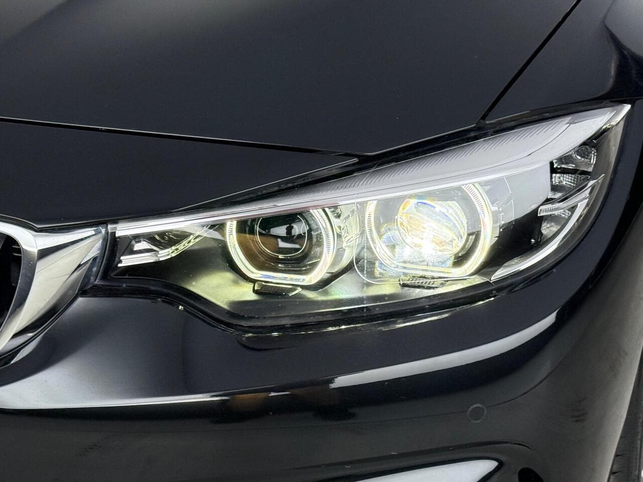 BMW 4 Series thumbnail Lights Front