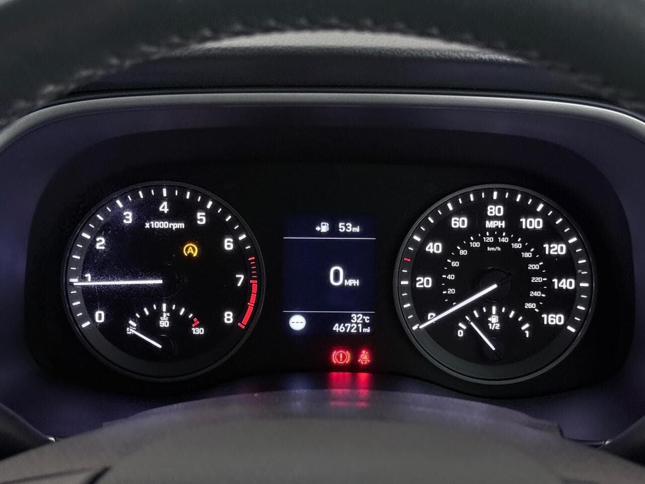 Hyundai TUCSON thumbnail Driver Instruments