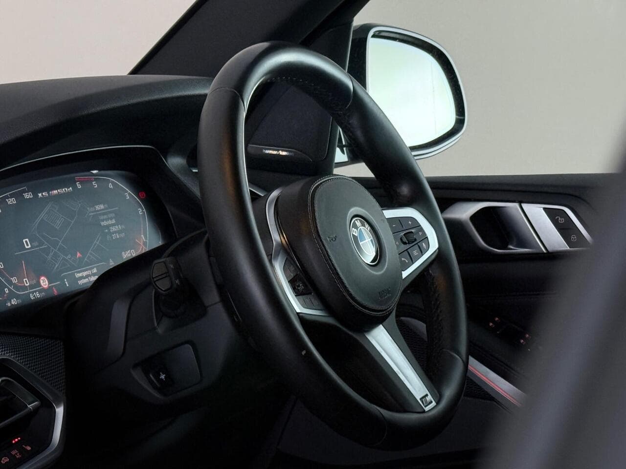 BMW X5 thumbnail Steering Wheel