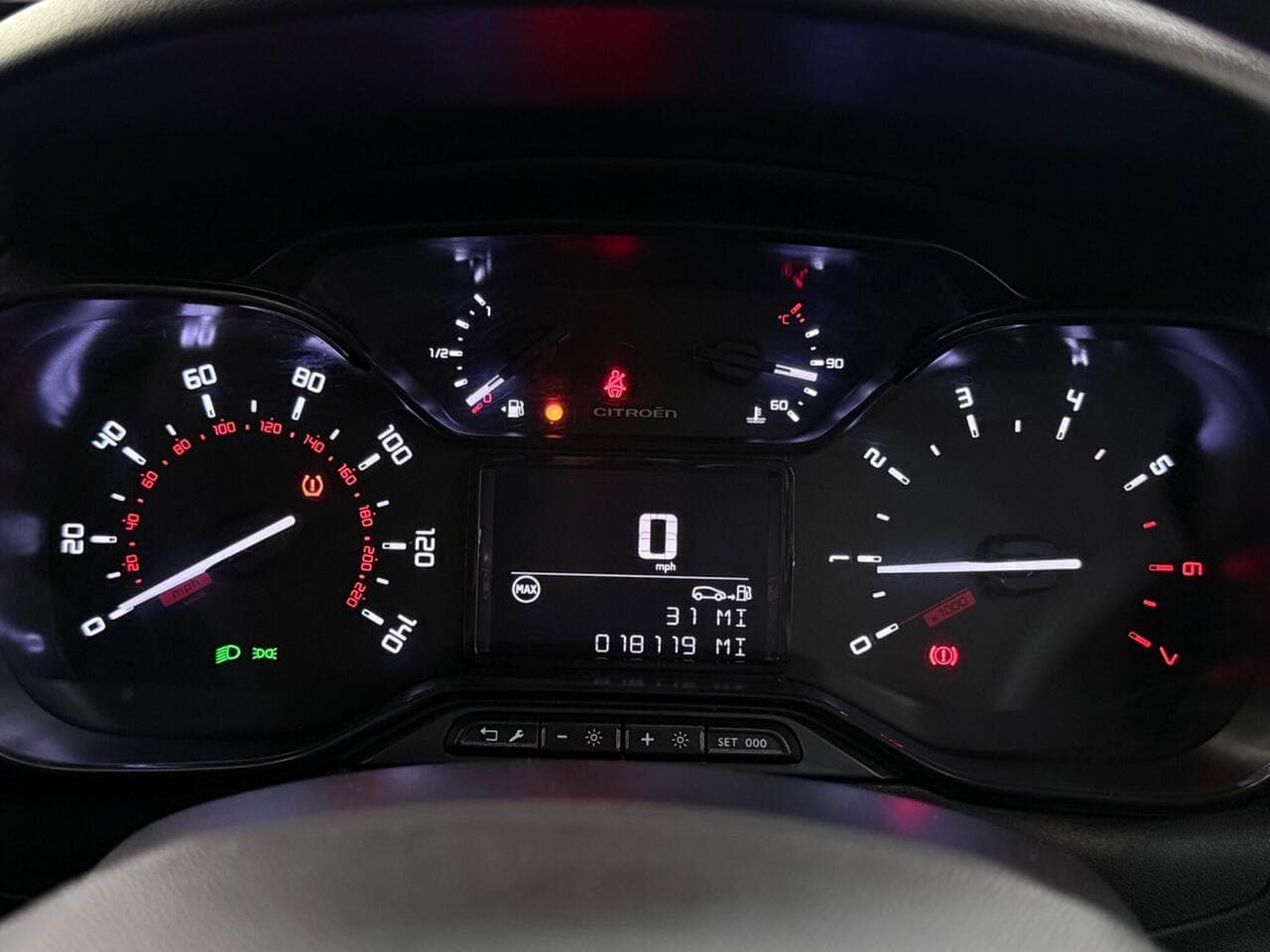 Citroen C3 thumbnail Driver Instruments