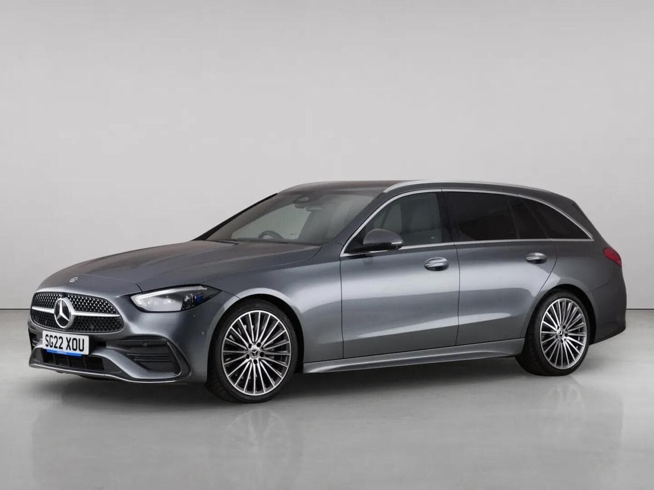 Mercedes-Benz C Class thumbnail Front Left