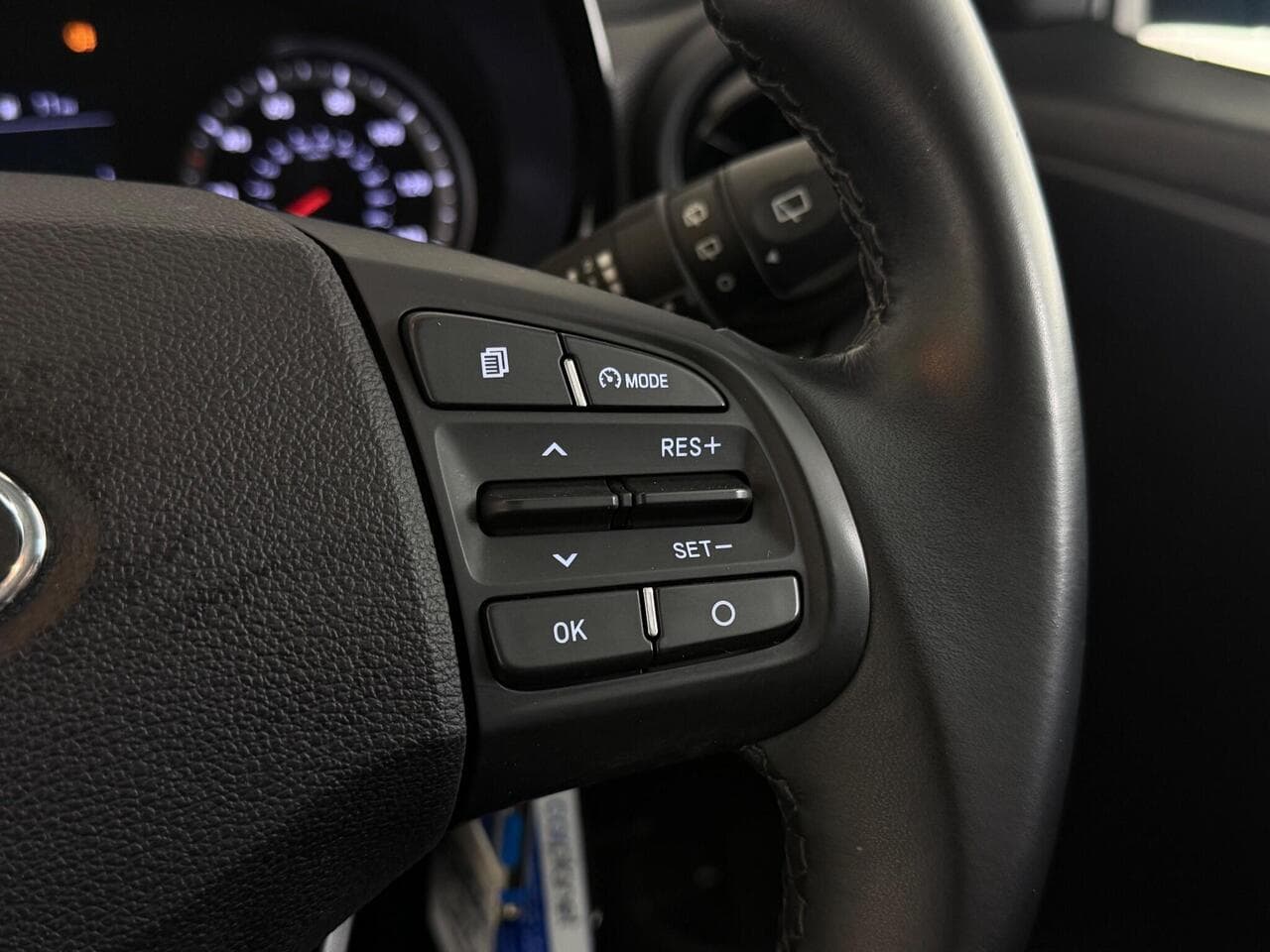 Hyundai i10 thumbnail Misc Controls