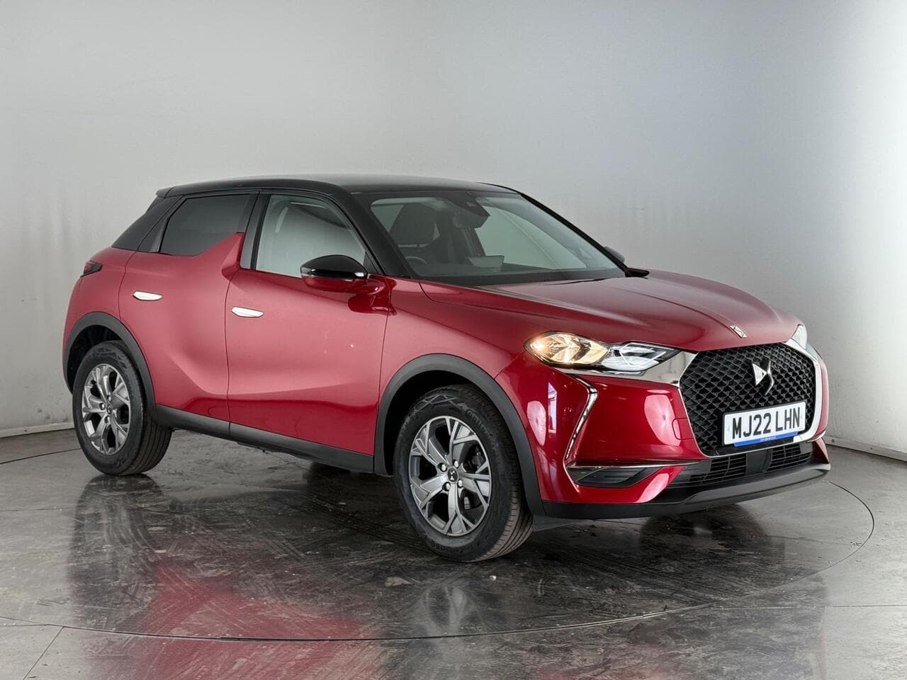 DS AUTOMOBILES DS 3 CROSSBACK - DS AUTOMOBILES DS 3 CROSSBACK 1.2 PureTech Bastille Crossback Euro 6 (s/s) 5dr