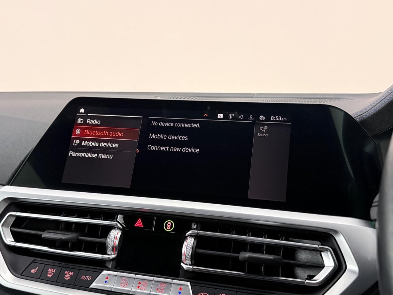 BMW 4 Series thumbnail Infotainment System