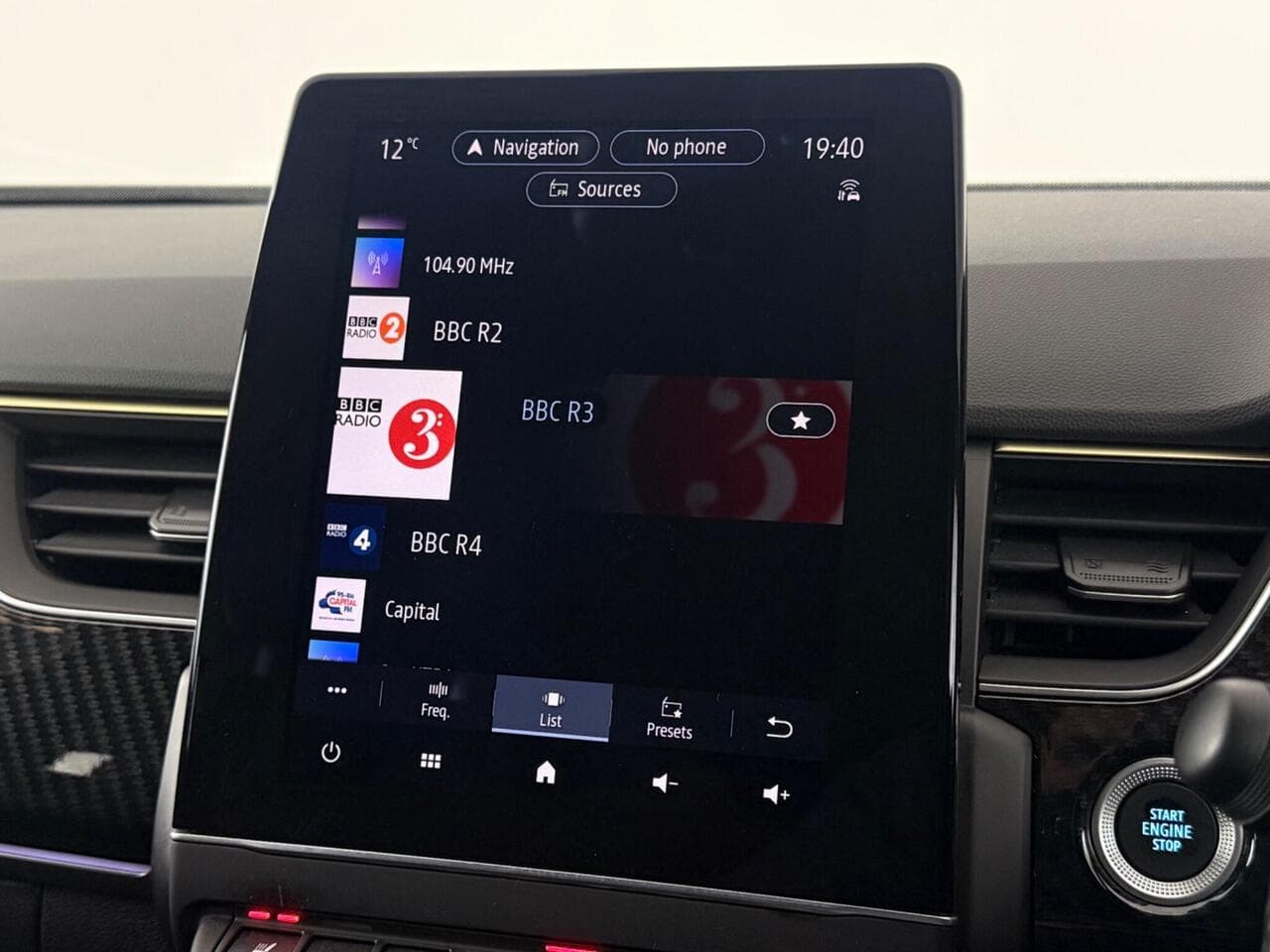 Renault Arkana thumbnail Infotainment System