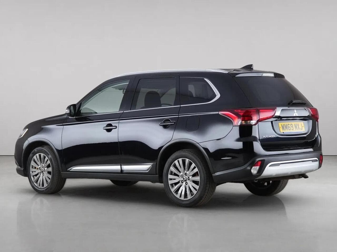 Mitsubishi Outlander thumbnail Inconclusive