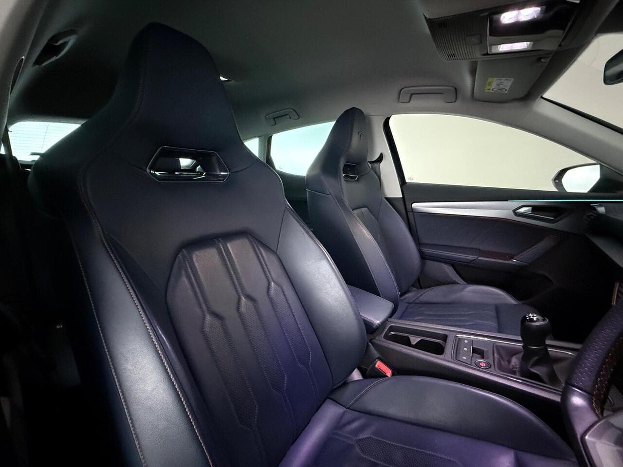 CUPRA Formentor thumbnail Seat Driver
