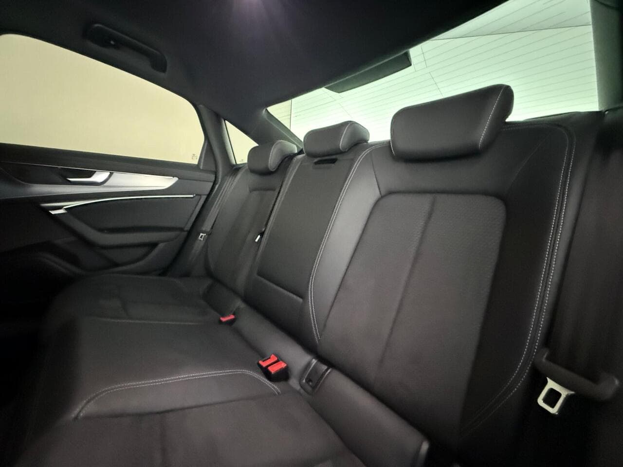 Audi A6 Saloon thumbnail Seats Rear