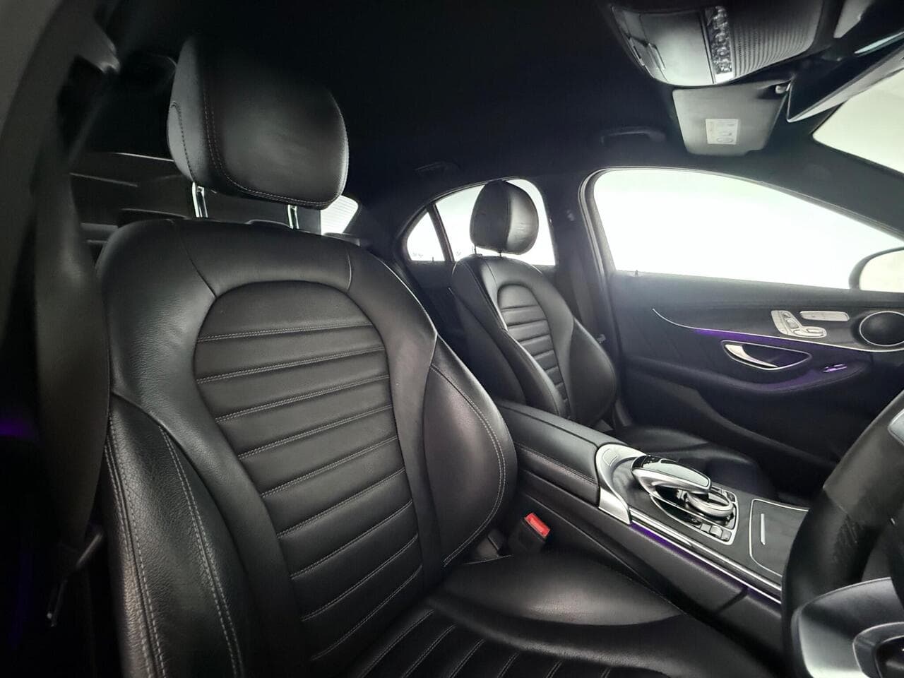 Mercedes-Benz C Class thumbnail Seat Driver