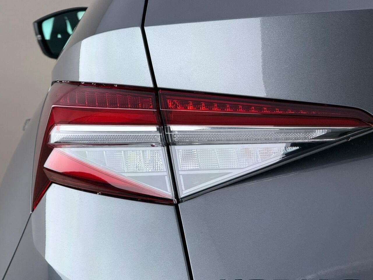 Skoda Kodiaq thumbnail Lights Rear