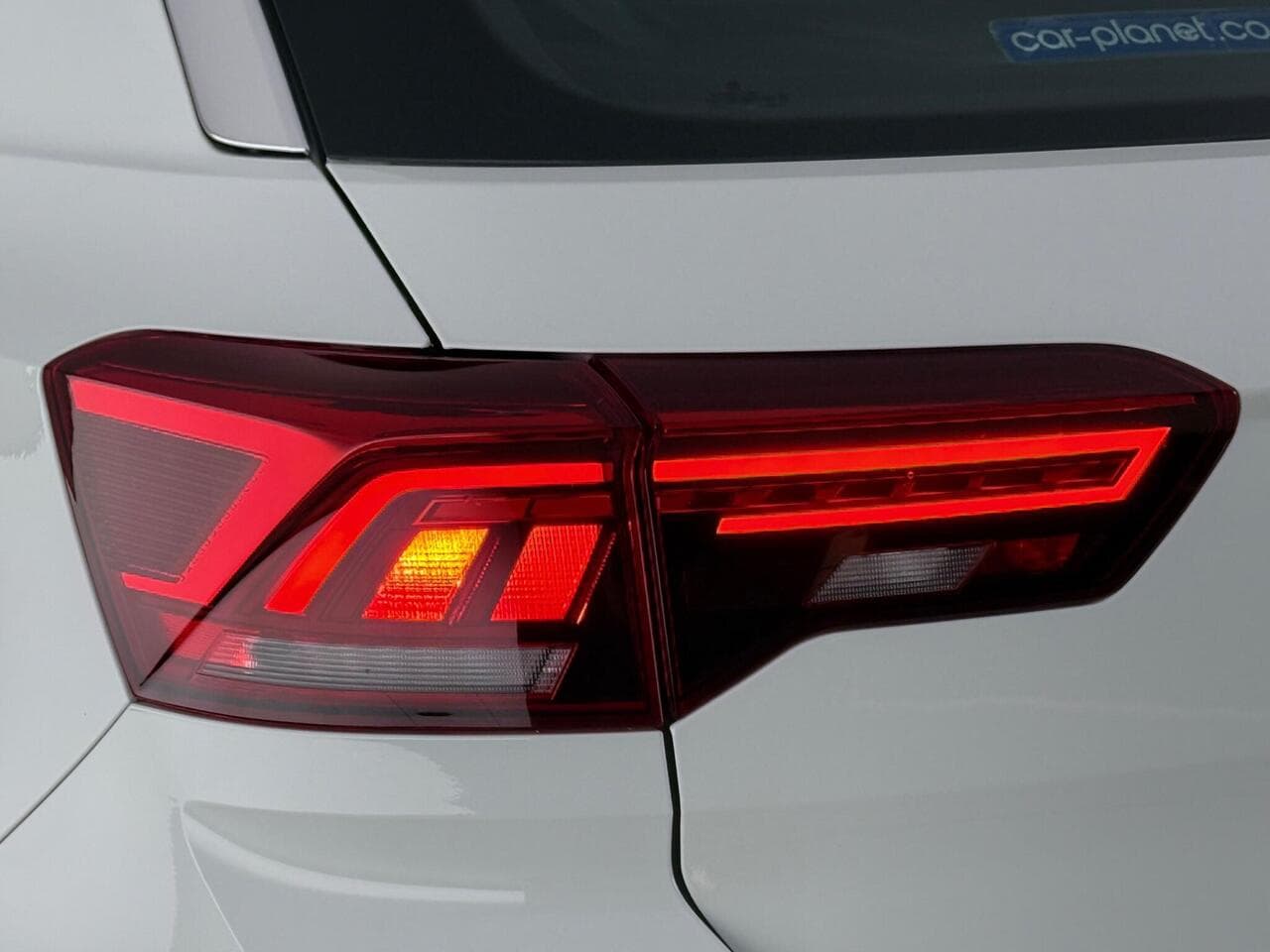 Volkswagen T-Roc thumbnail Lights Rear