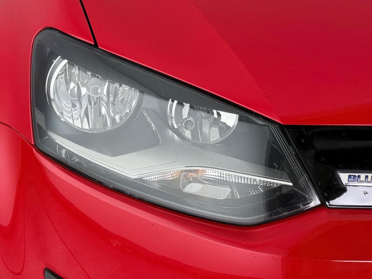 Volkswagen Polo thumbnail Lights Front