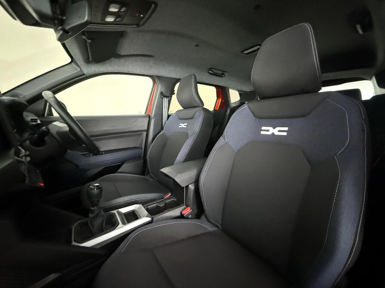 Dacia Duster thumbnail Seat Front Passenger