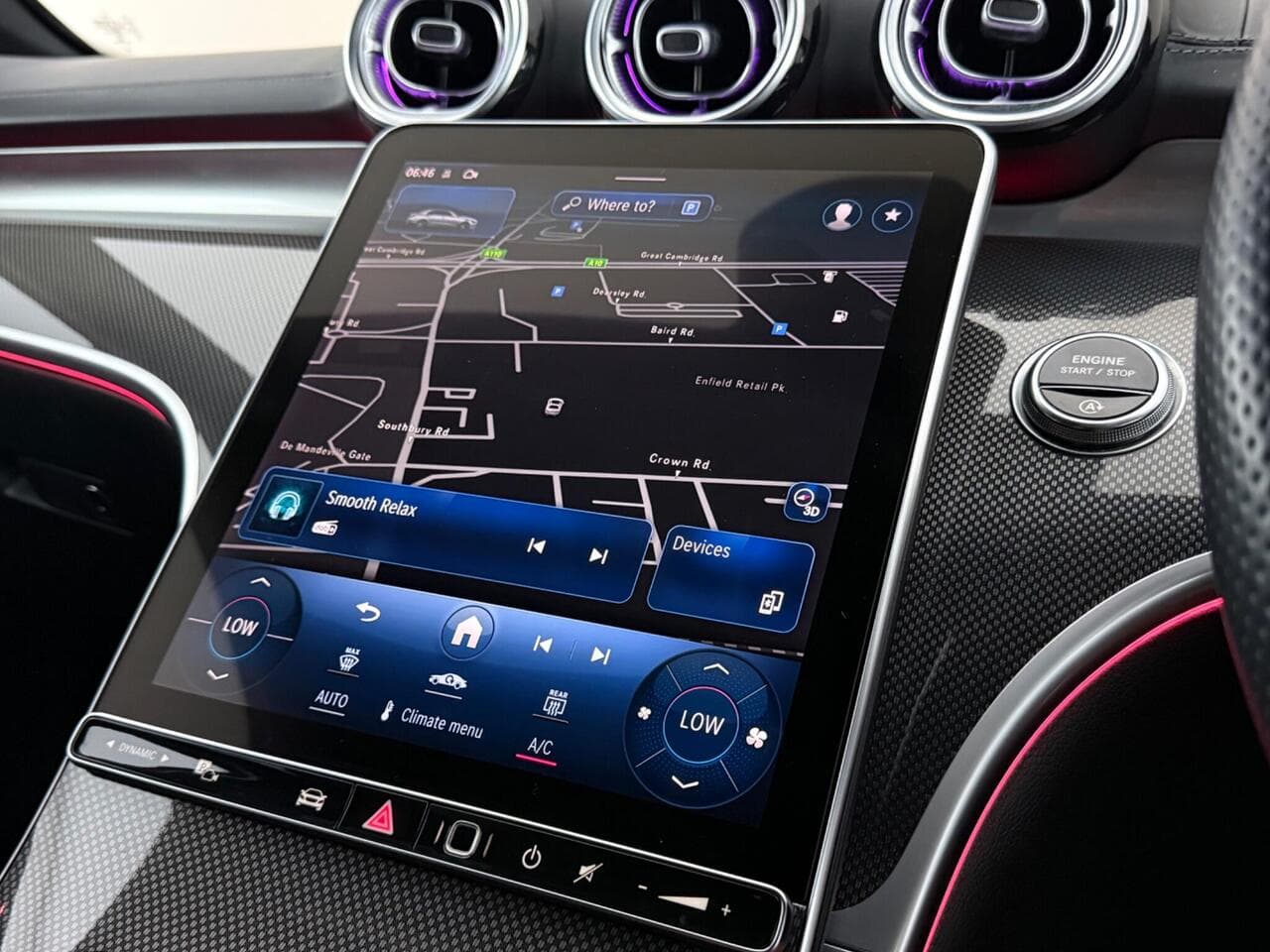 Mercedes-Benz C Class thumbnail Infotainment System