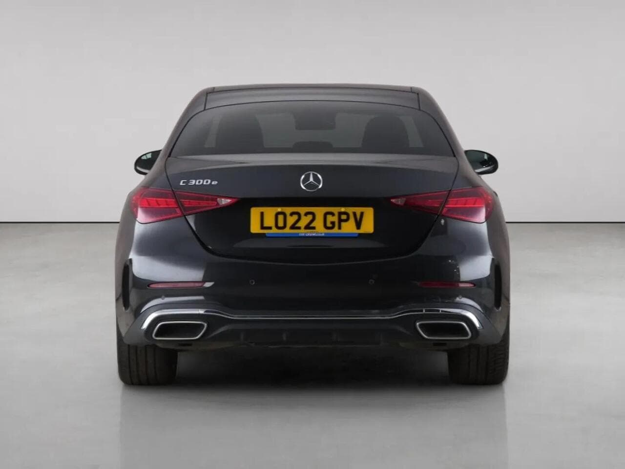 Mercedes-Benz C Class thumbnail Rear