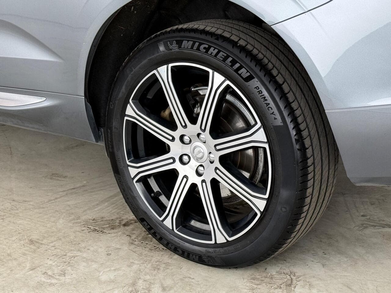 Volvo XC60 thumbnail Wheel