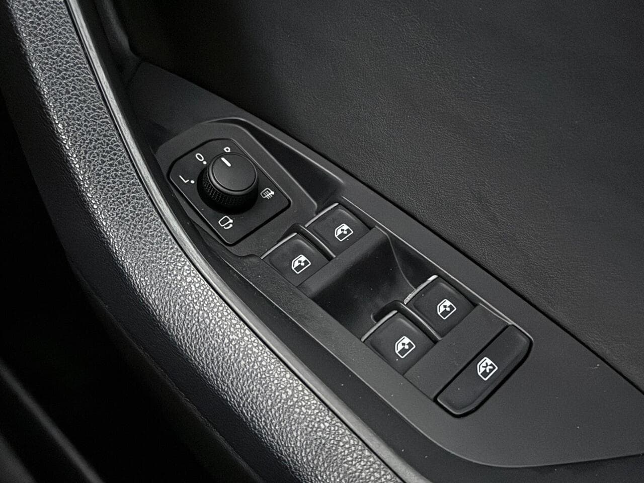 Skoda Kodiaq thumbnail Misc Controls