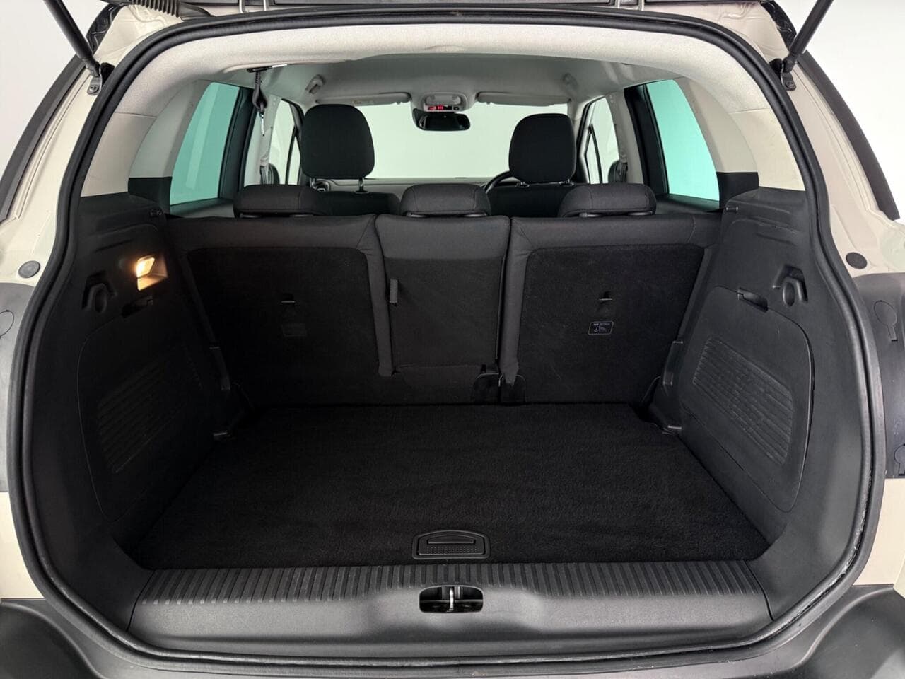 Citroen C3 Aircross thumbnail Boot