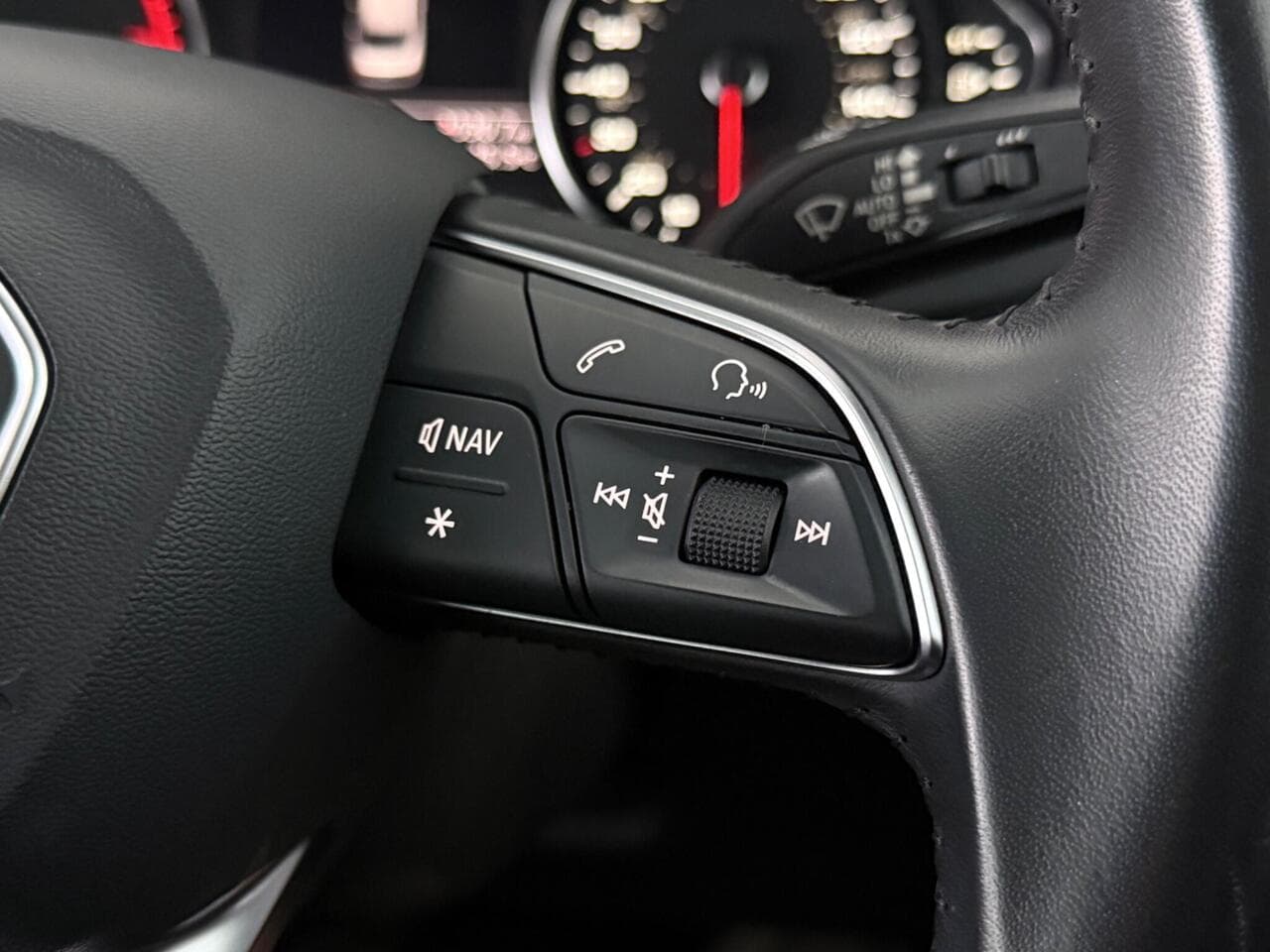Audi A4 thumbnail Misc Controls