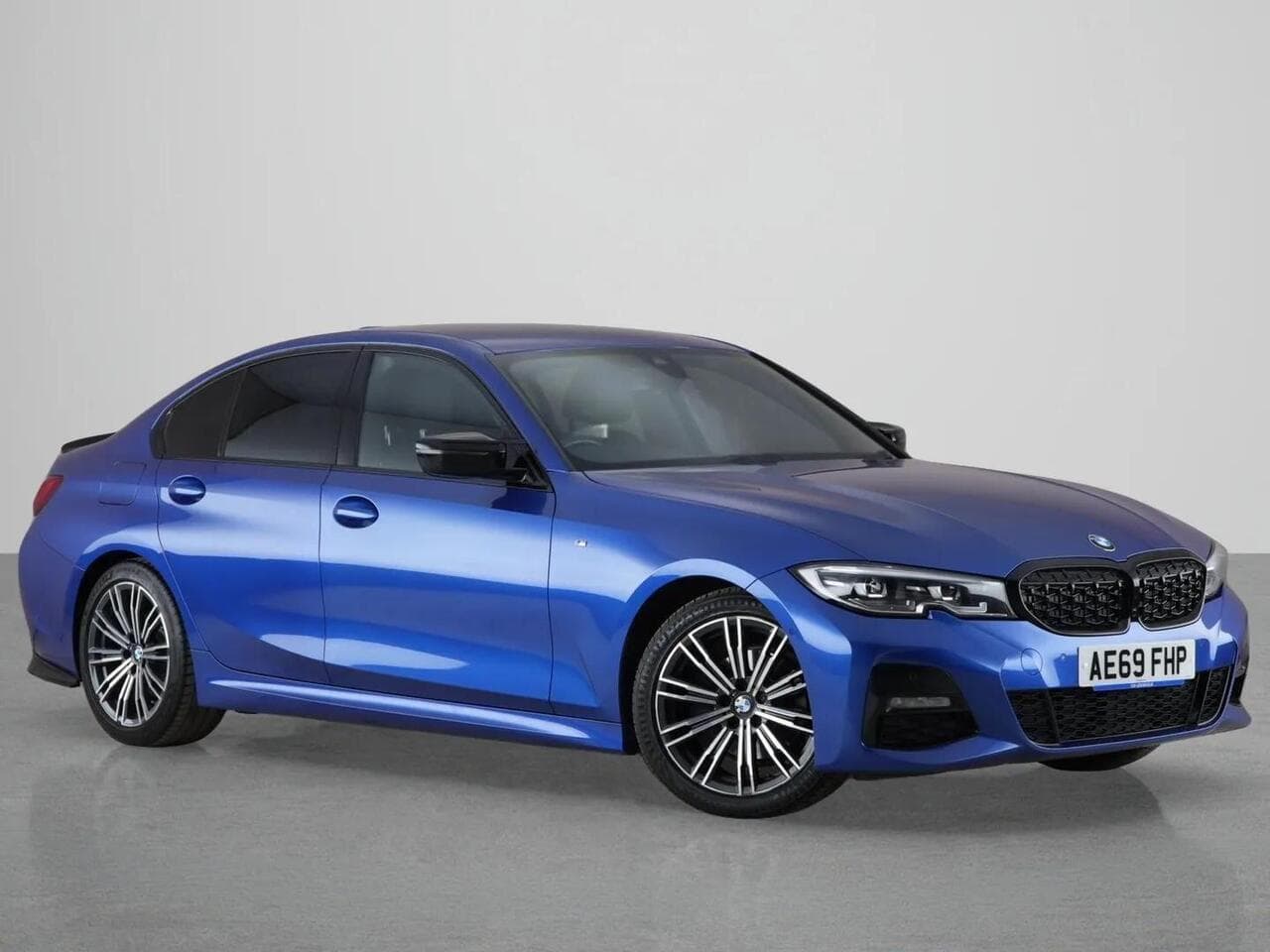BMW 3 Series - BMW 3 Series 2.0 320i M Sport Auto Euro 6 (s/s) 4dr