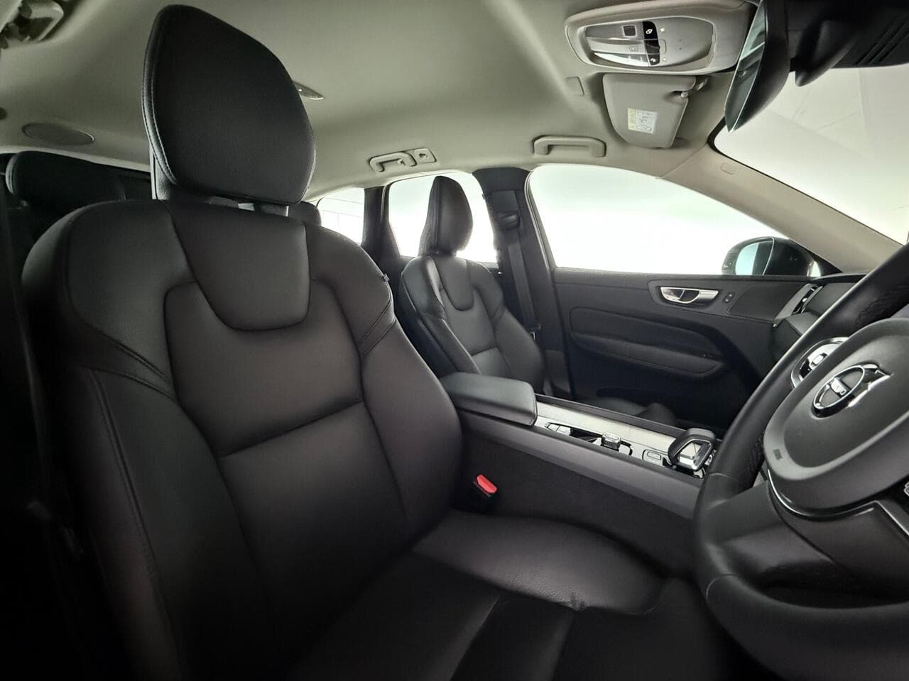 Volvo XC60 thumbnail Seat Driver