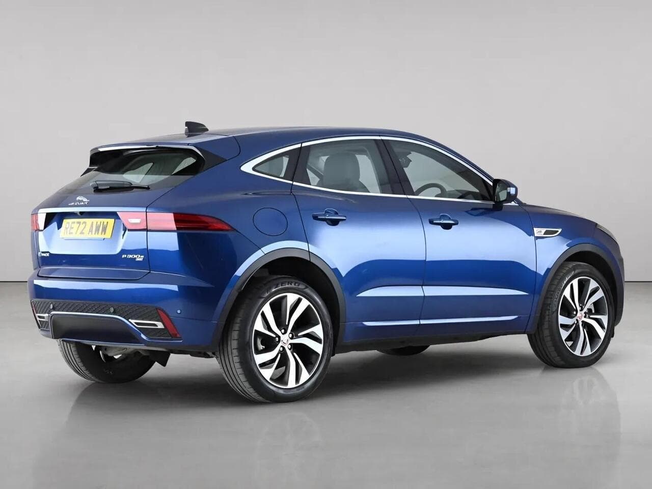 Jaguar E-PACE thumbnail Rear Right
