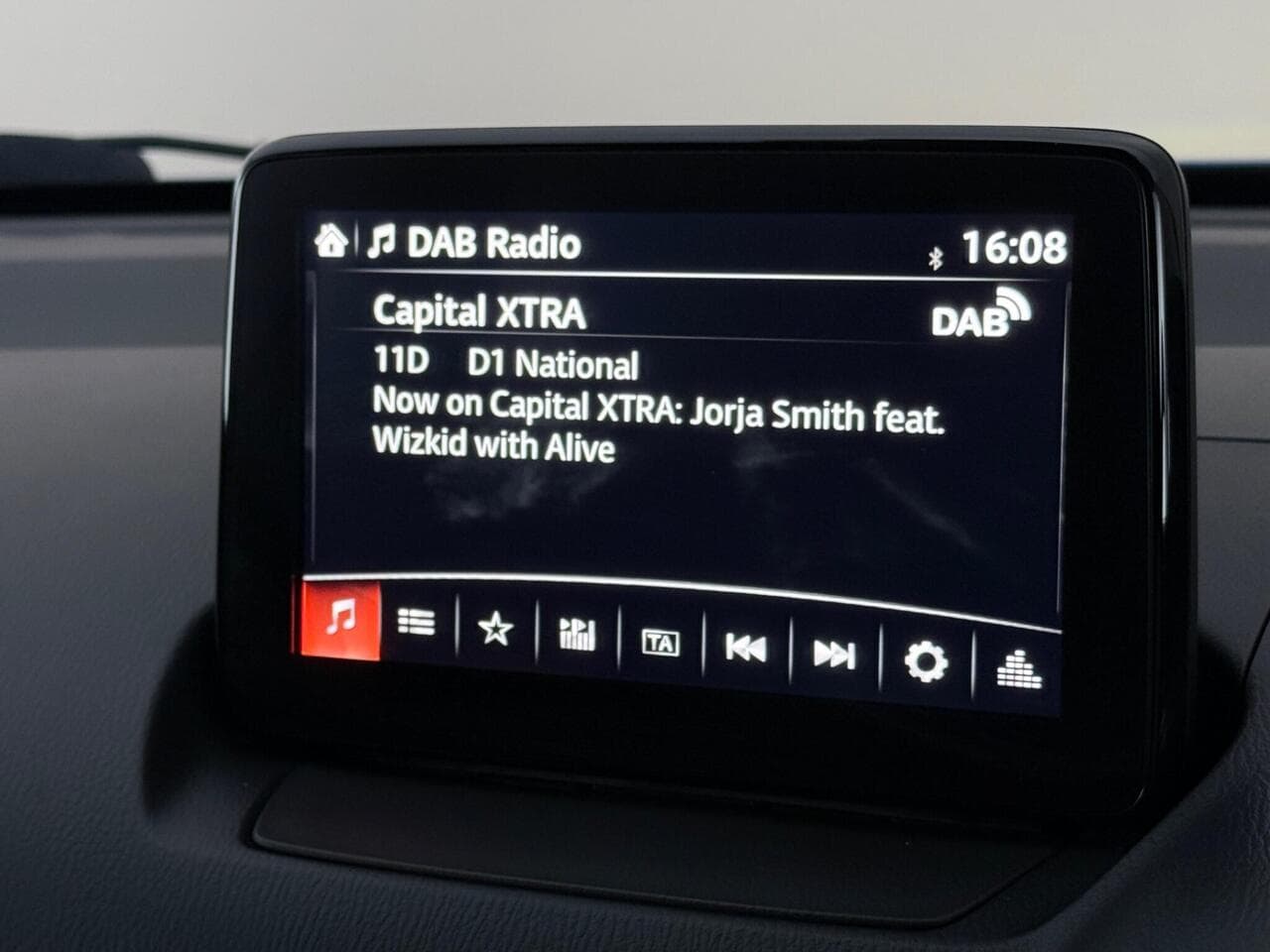 Mazda CX-3 thumbnail Infotainment System