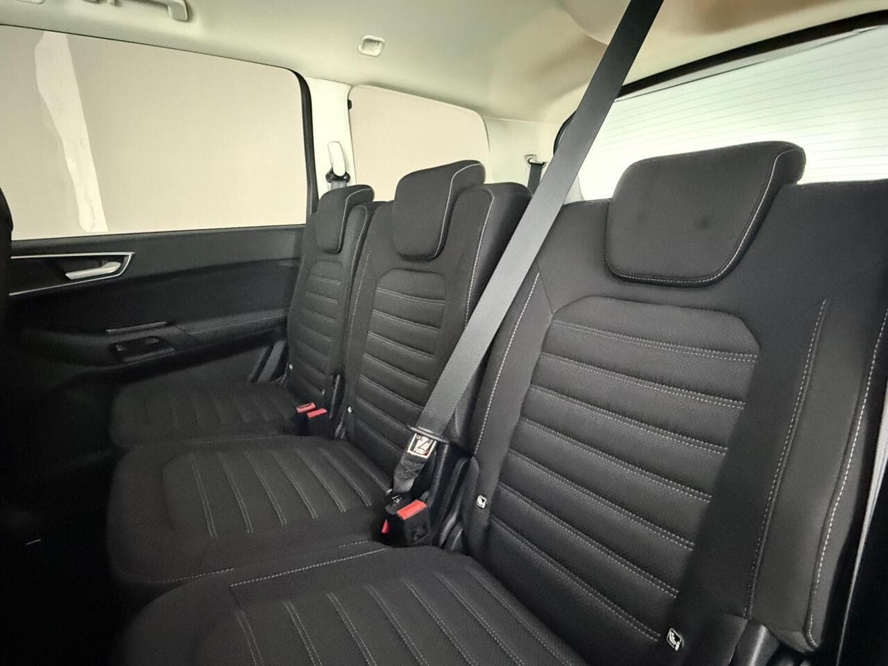Ford Galaxy thumbnail Seats Rear