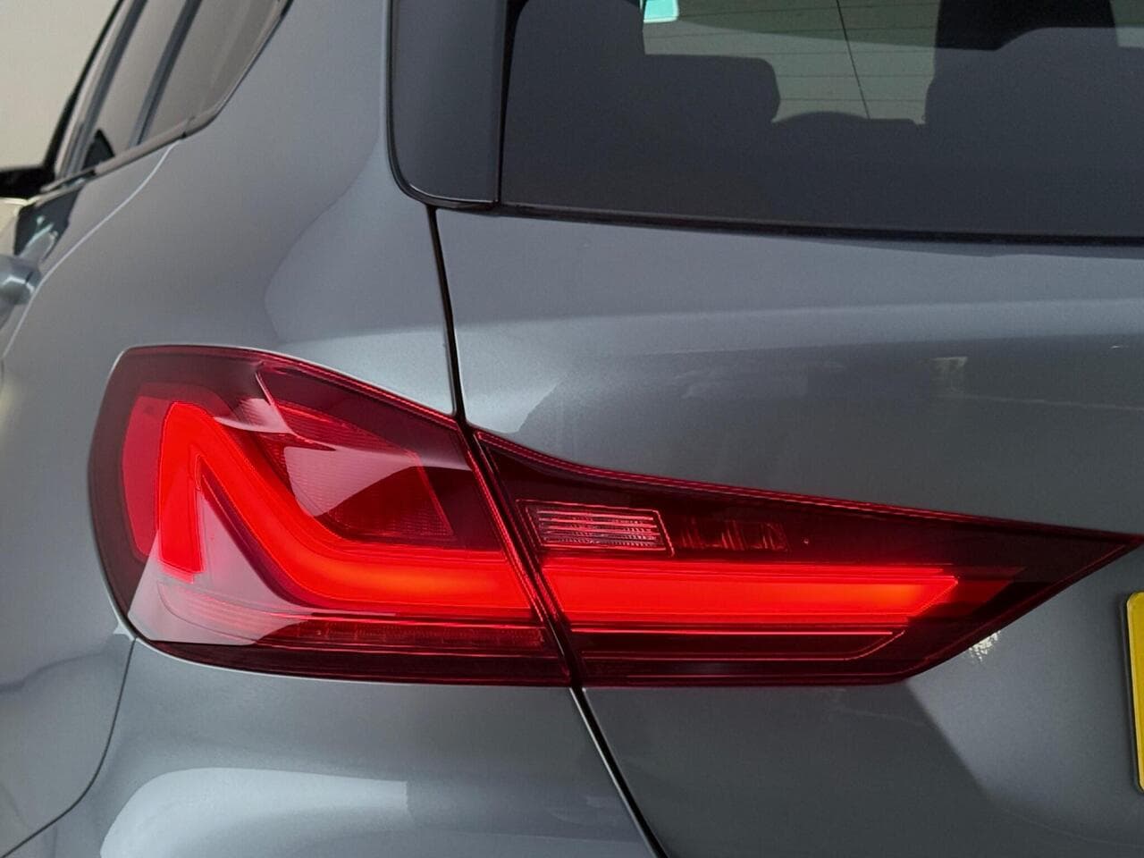 BMW 1 Series thumbnail Lights Rear