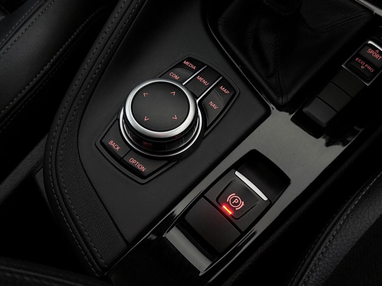 BMW X1 thumbnail Misc Controls